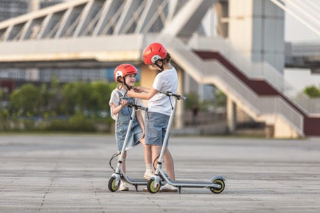 Looking for an electric scooter for your child? Pay attention to this