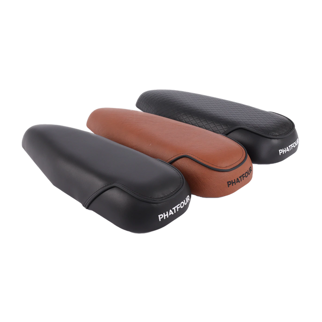 Phatfour FLB Loveseat saddles